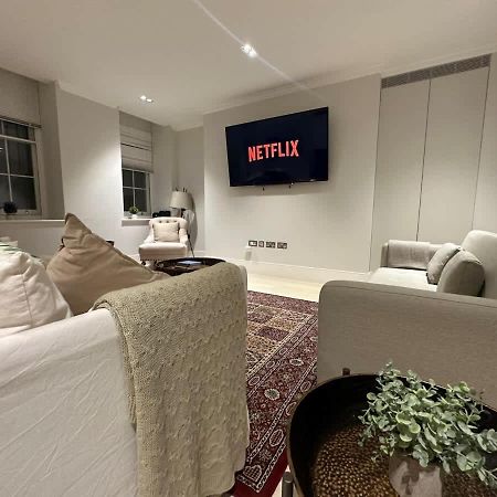 Sg, Chic Covent Garden Apartment Londýn Exteriér fotografie