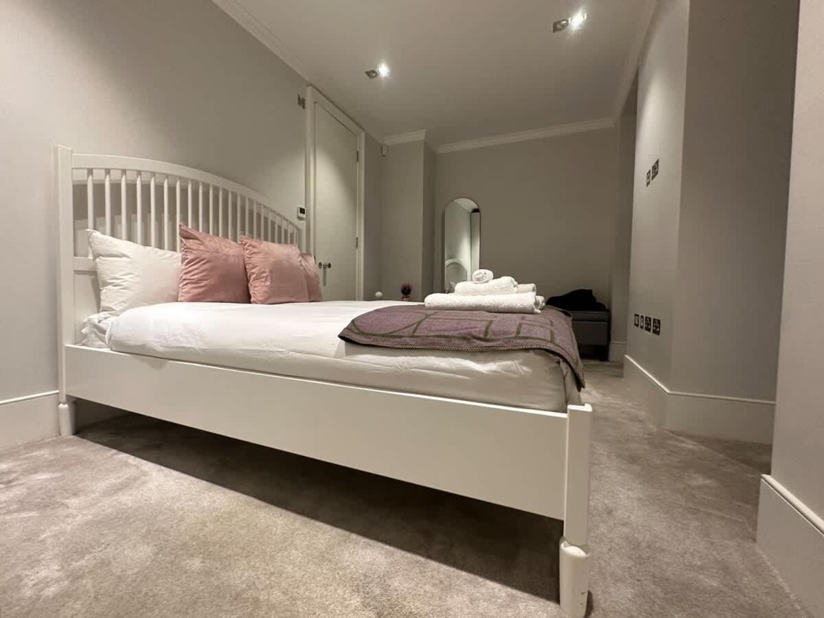 Sg, Chic Covent Garden Apartment Londýn Exteriér fotografie